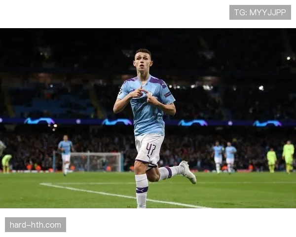 曼城中场力挺福登状态回暖，携手冲击冠军荣耀