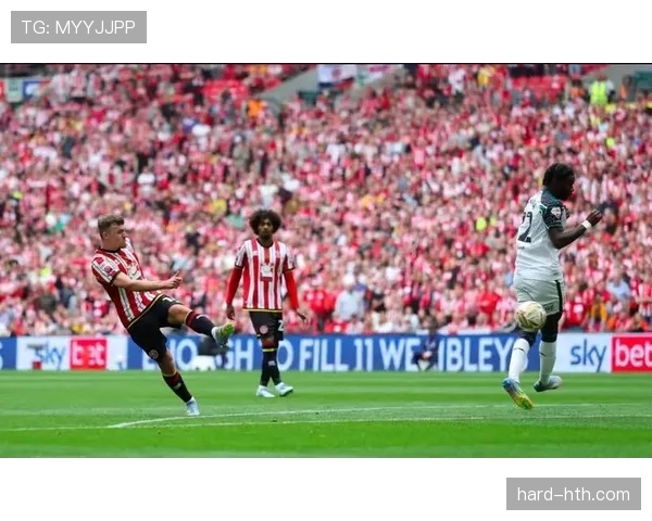 谢菲联重返英超，拼搏精神铸就出色团队表现与强大竞争力