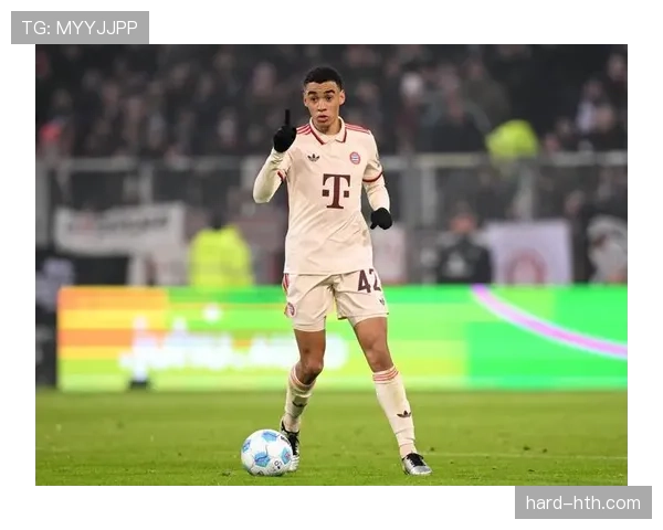 穆西亚拉：欧冠淘汰赛稳定输出的新生代关键球员解析